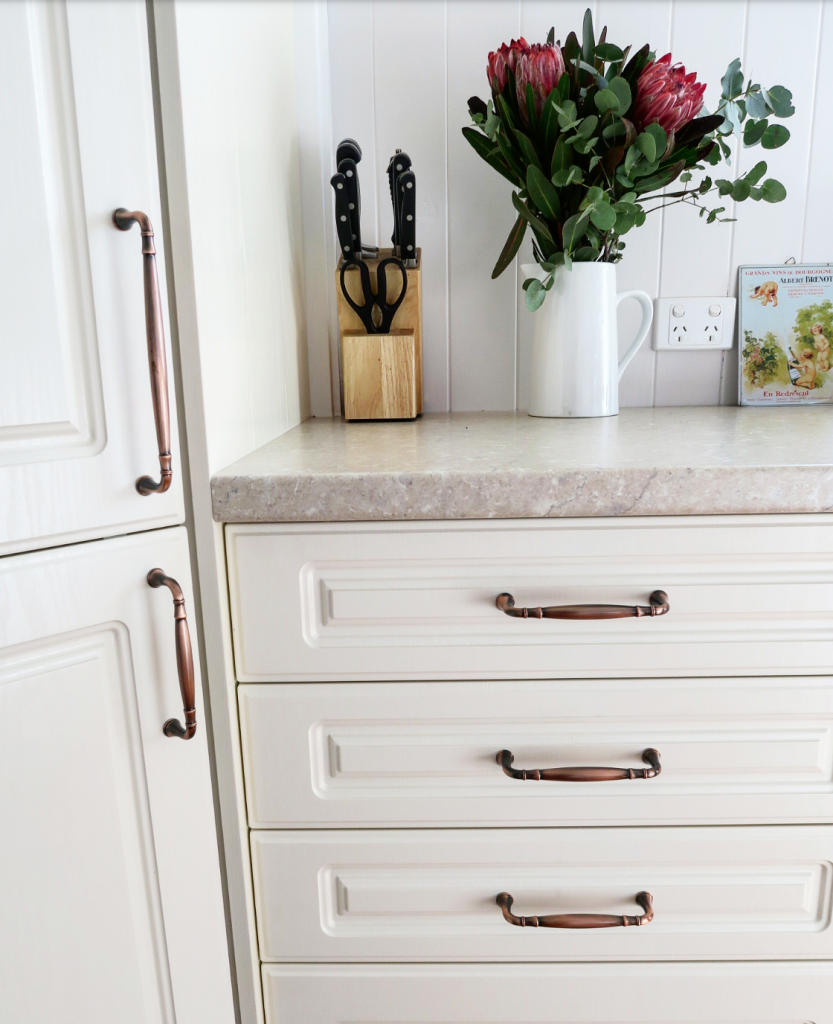 C159- Copper Nambour Cabinet Handles